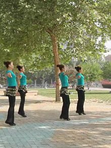 �������ѹ㳡�衶˼�ܴ���ֽ⶯���ͱ�����ʾ��