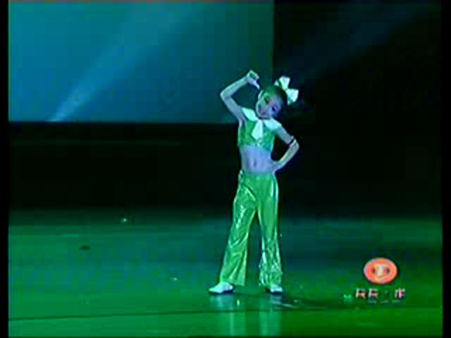 ����ɫ���롷���Ľ�С�ɷ���ٶ��赸 ���ջ�����С������������