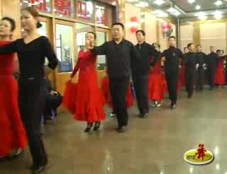 三步集体舞 中老年国标