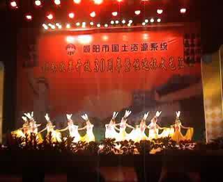 歌伴舞《祝福祖国》咸阳多彩艺术团编导并演出