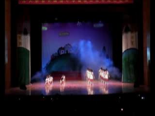 热舞《大家一起来》中学生韵律操
