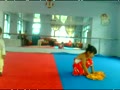 �־���